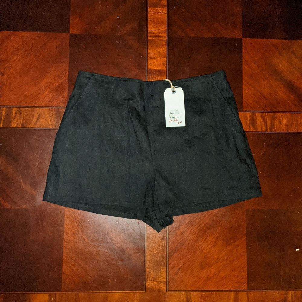 NWT Keith highwaist shorts